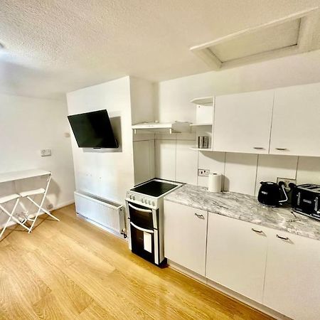 Cosy Two Bedroom Apartment,Se13 Лондон Екстер'єр фото