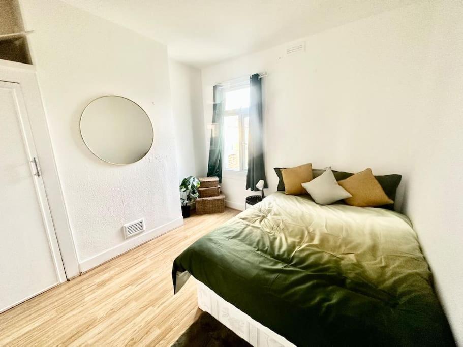 Cosy Two Bedroom Apartment,Se13 Лондон Екстер'єр фото