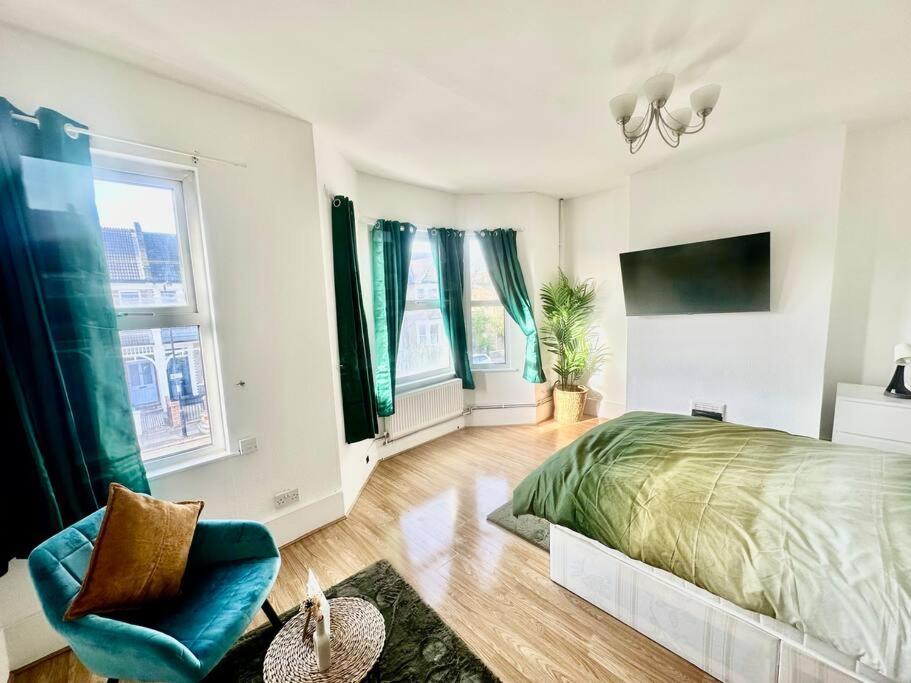 Cosy Two Bedroom Apartment,Se13 Лондон Екстер'єр фото